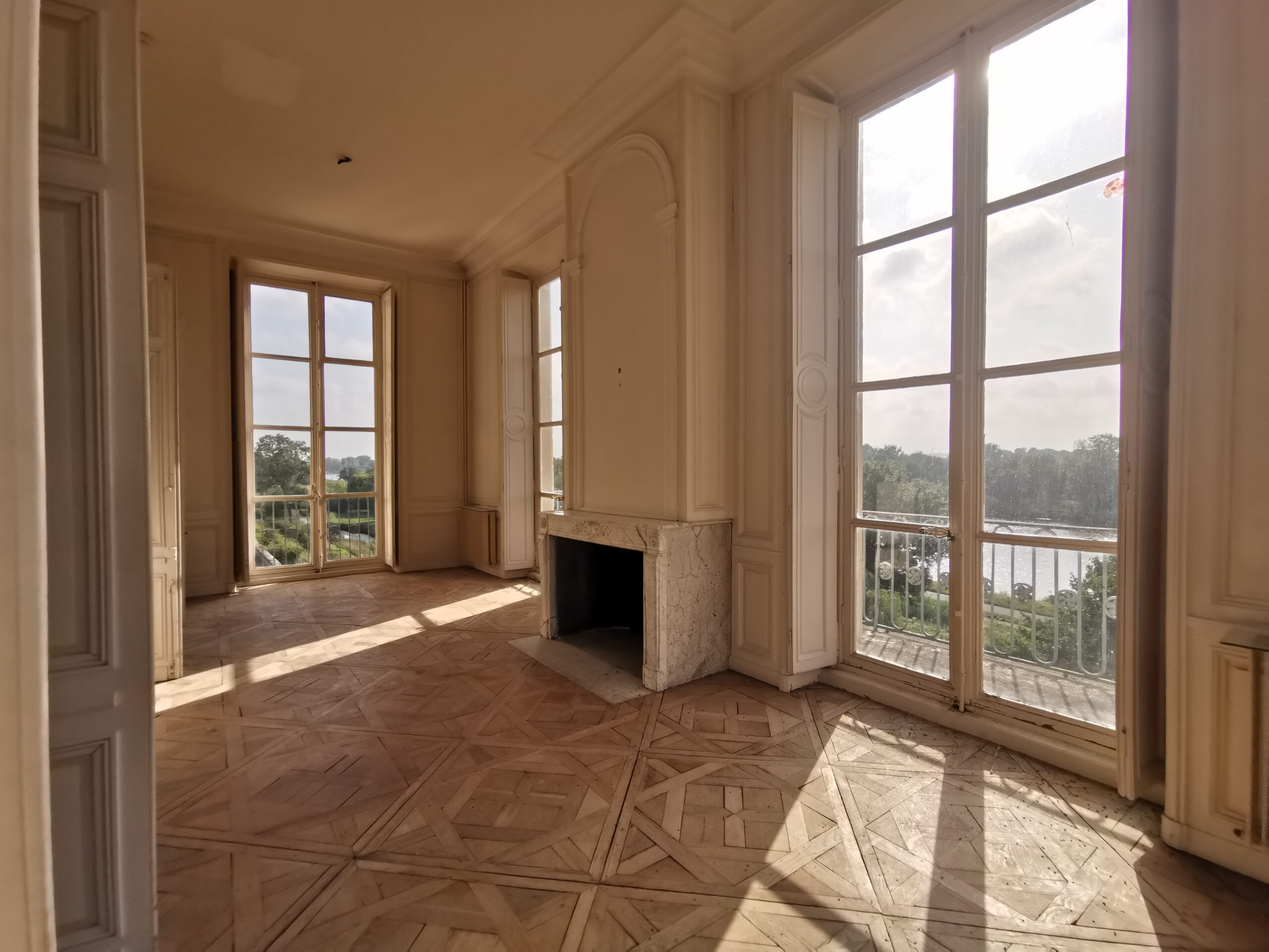 Chateau de Bénouville - agence Scarabée